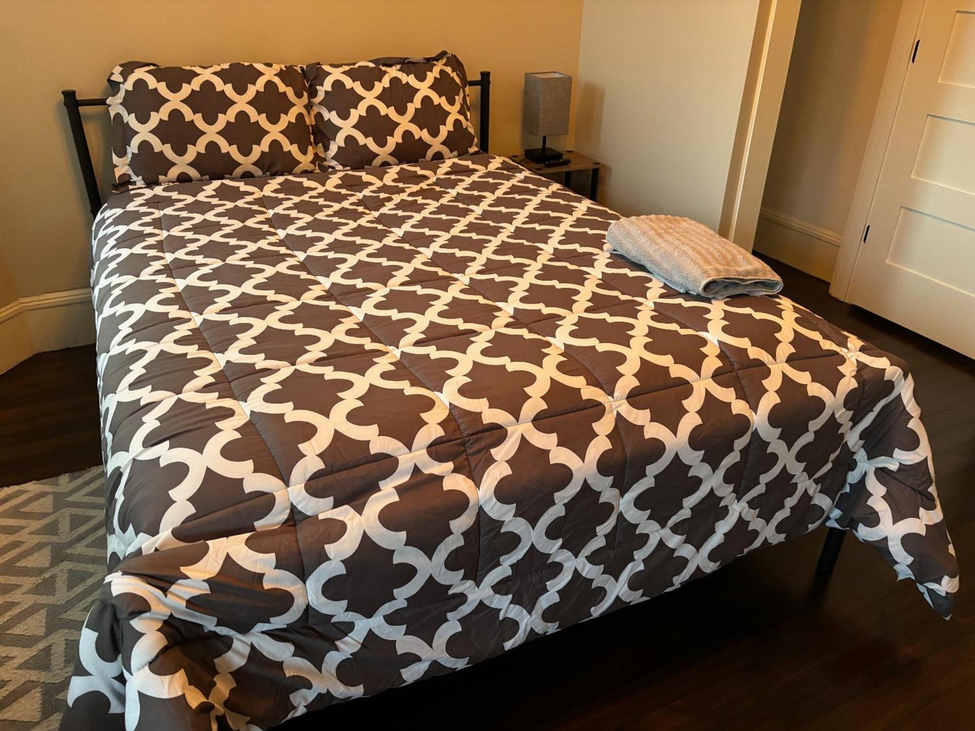 Homestay In Boston - Dorchester Fields Corner Area Luaran gambar